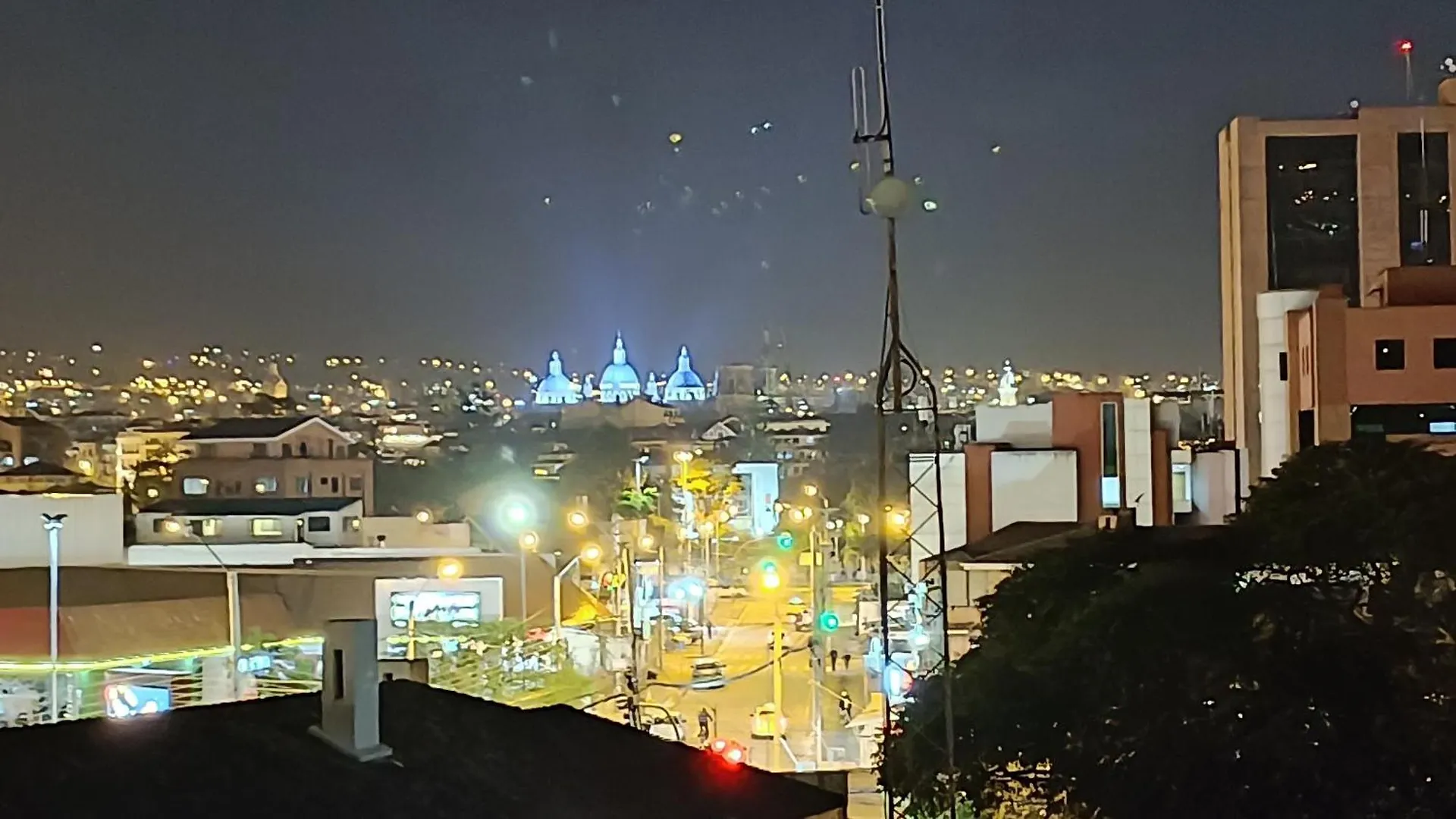 Apartamento Dpto. San Andres, La Mejor Vista Y Ubicacion Cuenca